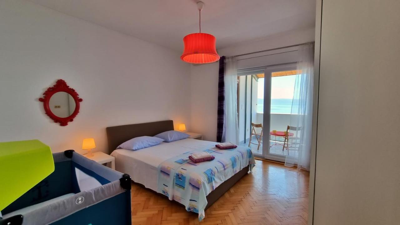 Apartments Soric Omis Exterior photo