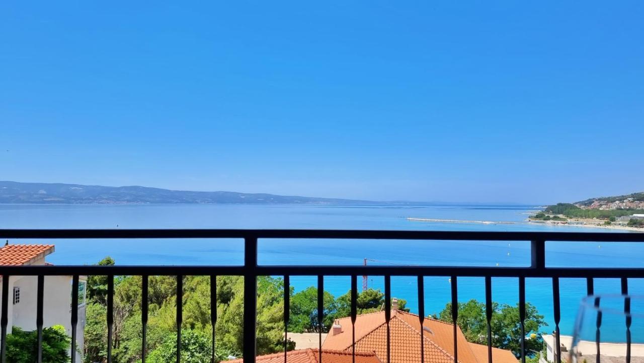 Apartments Soric Omis Exterior photo