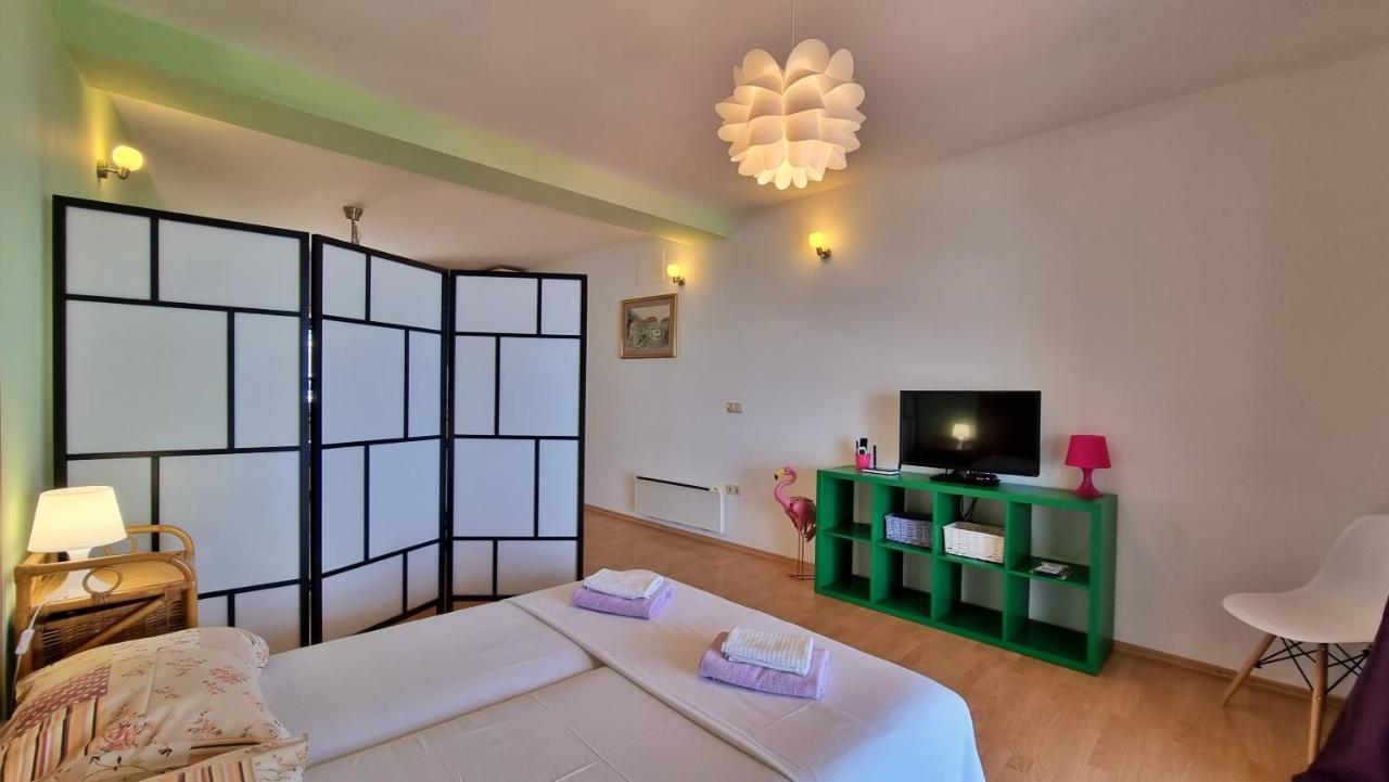 Apartments Soric Omis Exterior photo