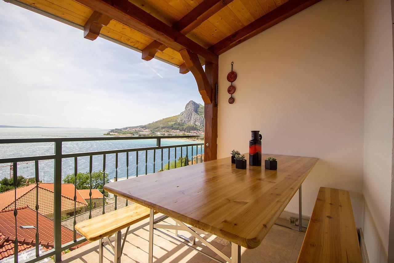 Apartments Soric Omis Exterior photo